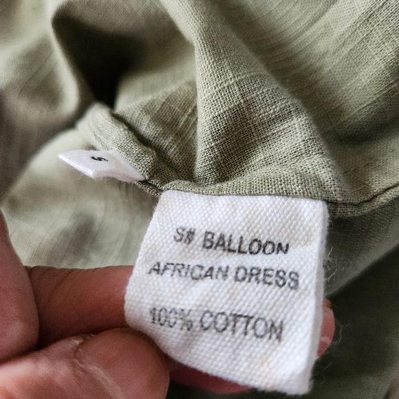 V De Vinster Embroidered Ballon Sleeve Dress - Picture 9 of 16